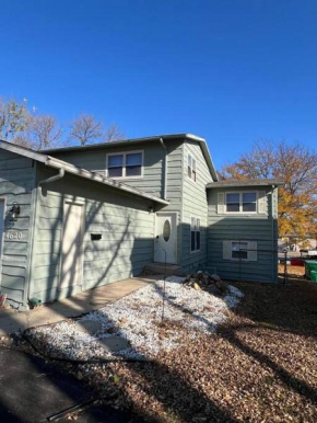 Charming 3-Bedroom Historic Home in the Heart of Sioux Falls - Ideal Location!
